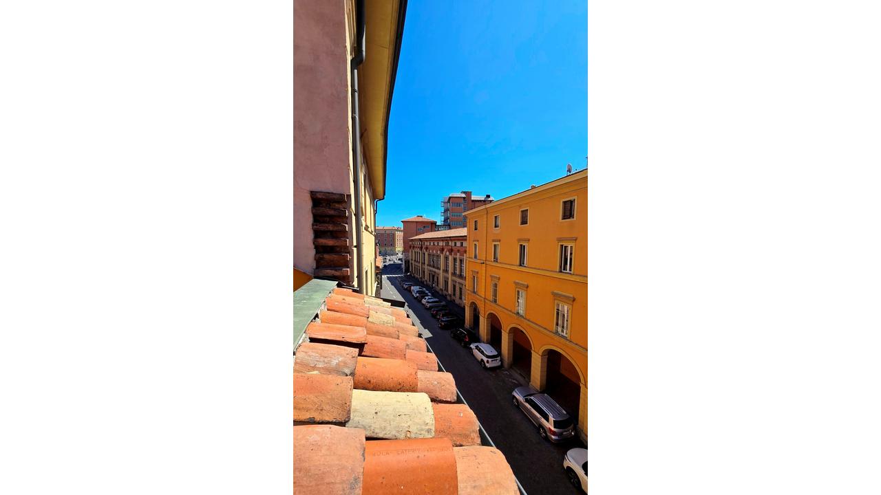 AFFITTO STUDENTI 2 VANI ZAMBONI BOLOGNA